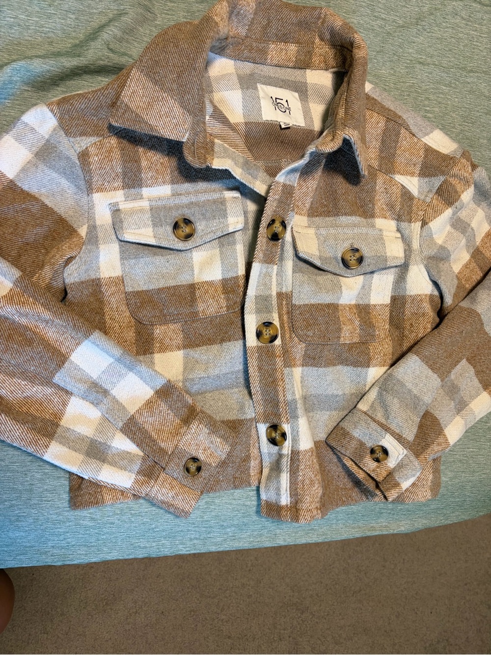 one 5 one cropped Plaid Shirt Jacket in Camel & Cream